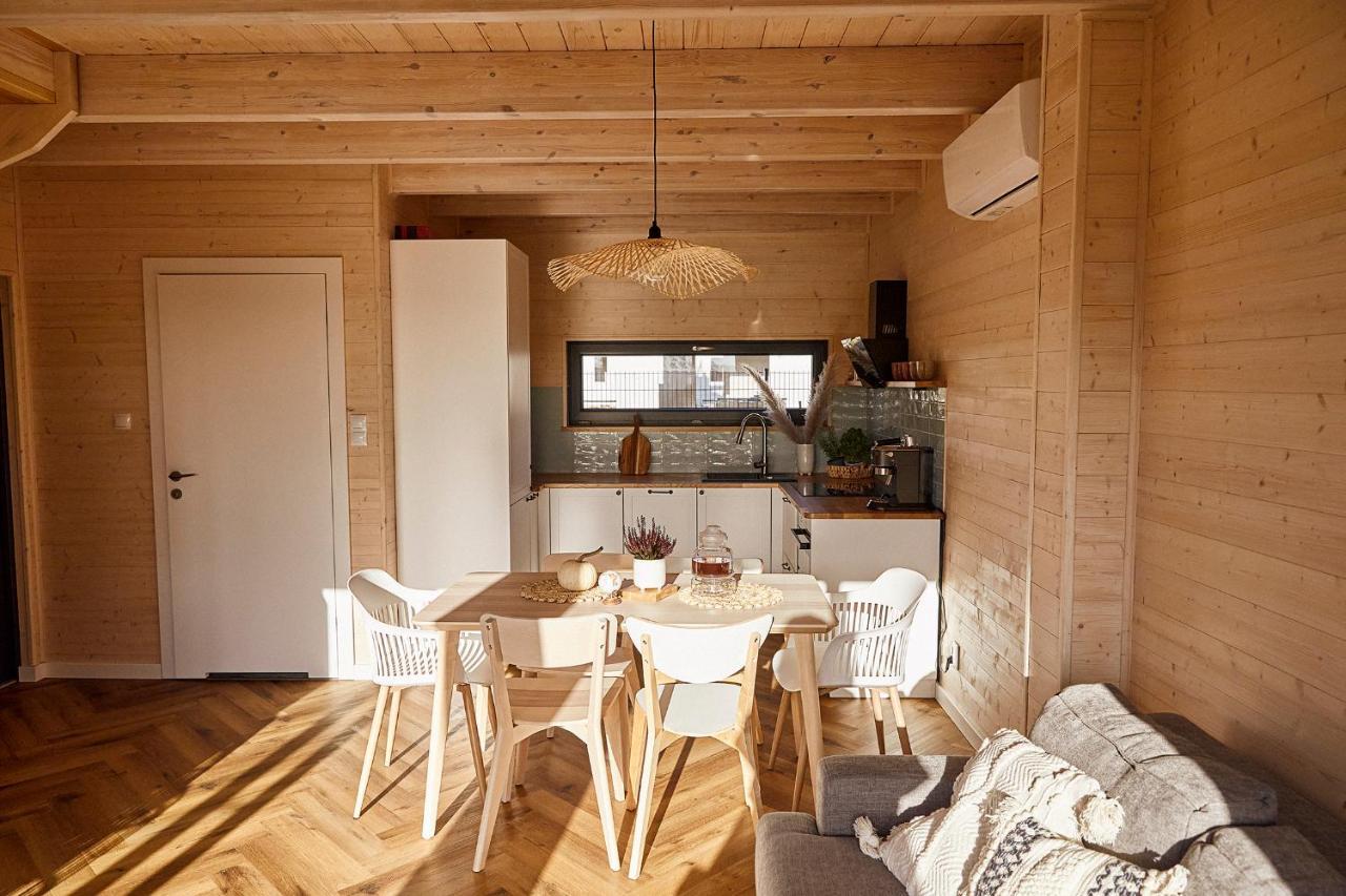 فيلا Wood House تشوستش المظهر الخارجي الصورة